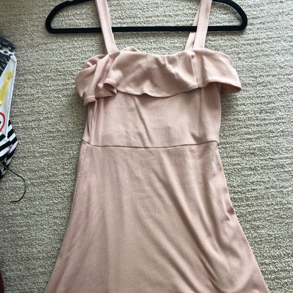 Forever 21 light pink dress